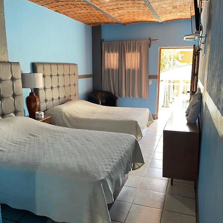 Hotel Cuatro Caminos Etzatlán Dış mekan fotoğraf